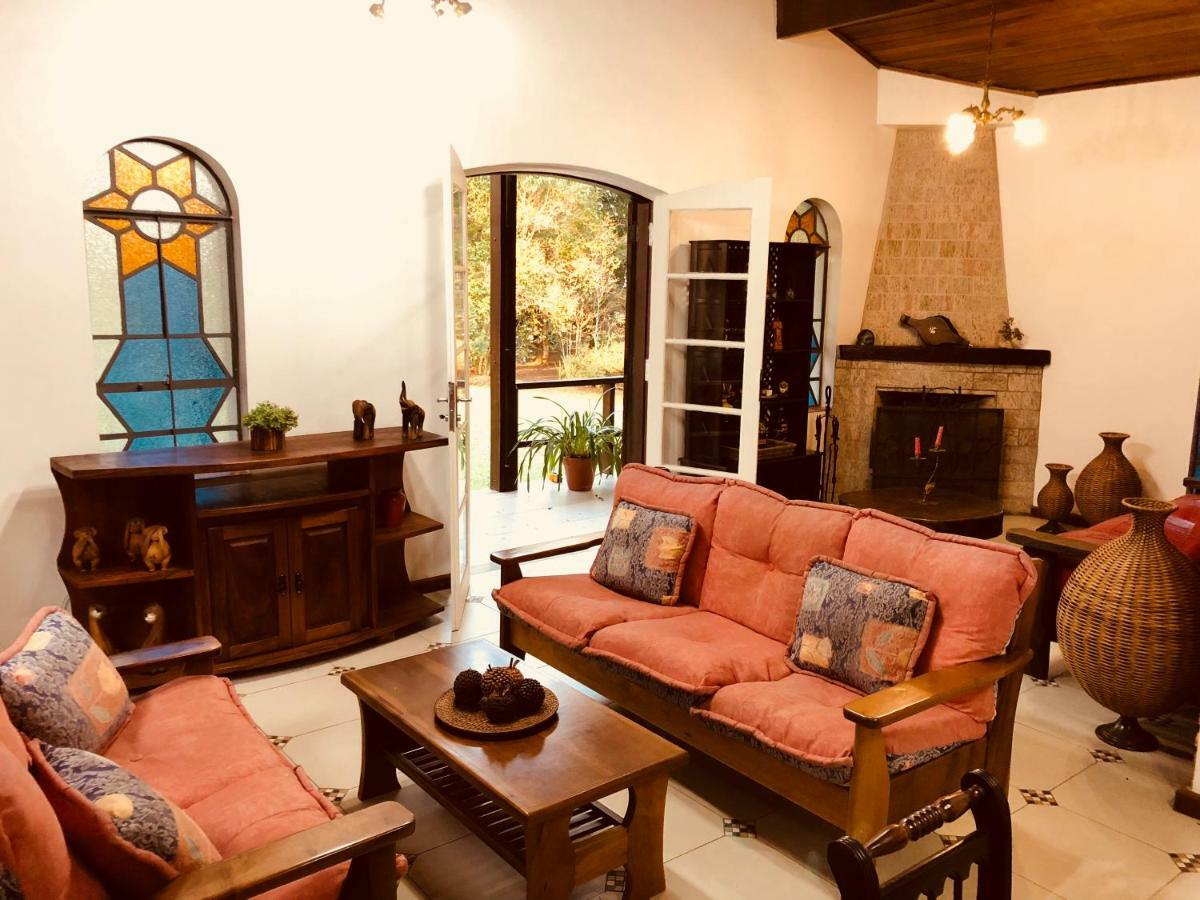 Chacara Quinta Dos Esquilos Villa Котиа Екстериор снимка