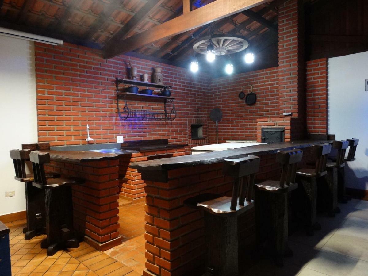 Chacara Quinta Dos Esquilos Villa Котиа Екстериор снимка