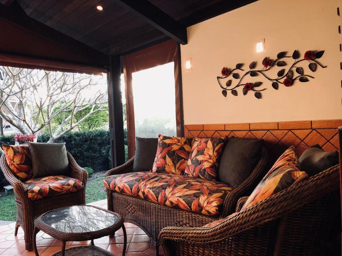 Chacara Quinta Dos Esquilos Villa Котиа Екстериор снимка