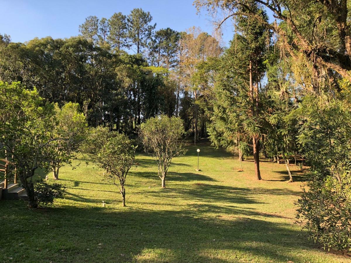 Chacara Quinta Dos Esquilos Villa Котиа Екстериор снимка