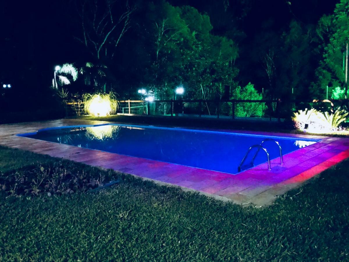 Chacara Quinta Dos Esquilos Villa Котиа Екстериор снимка